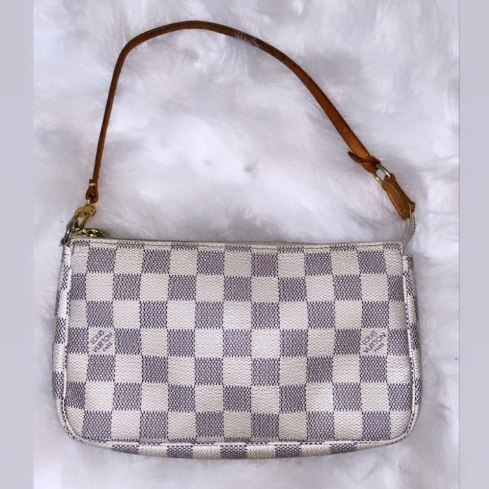 💯 Authentic Louis Vuitton Damier Azur Pochette